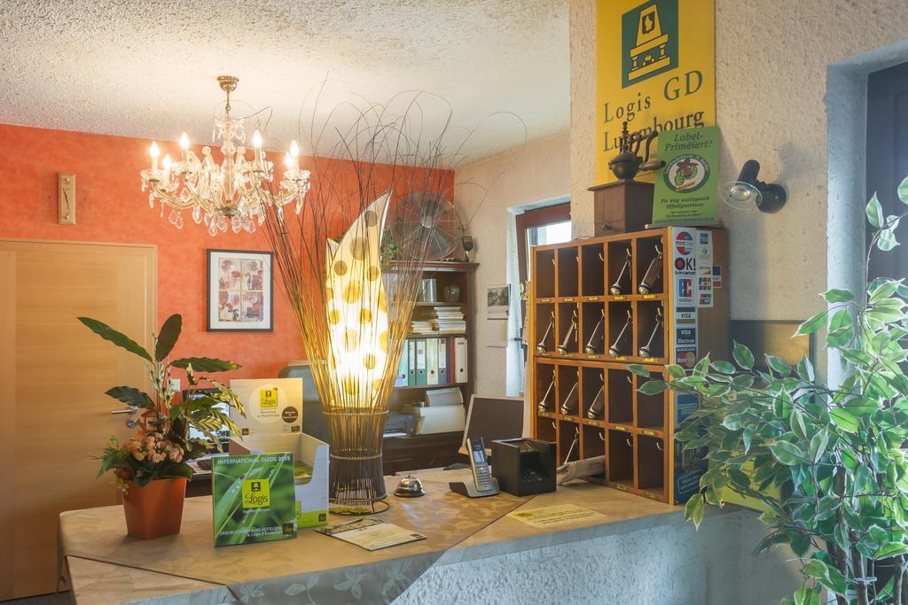 Hostellerie Val Fleuri Mersch Exteriör bild