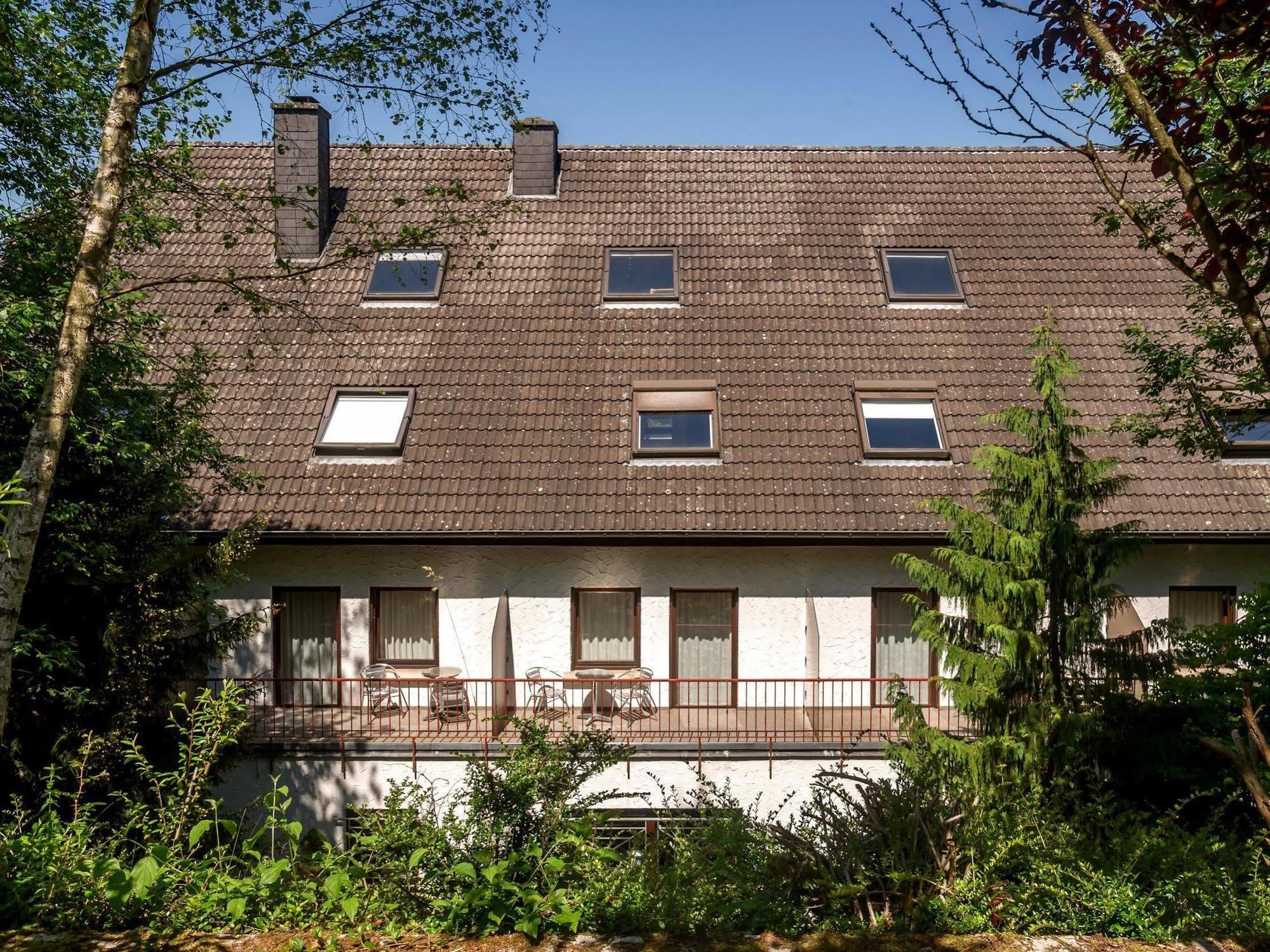 Hostellerie Val Fleuri Mersch Exteriör bild