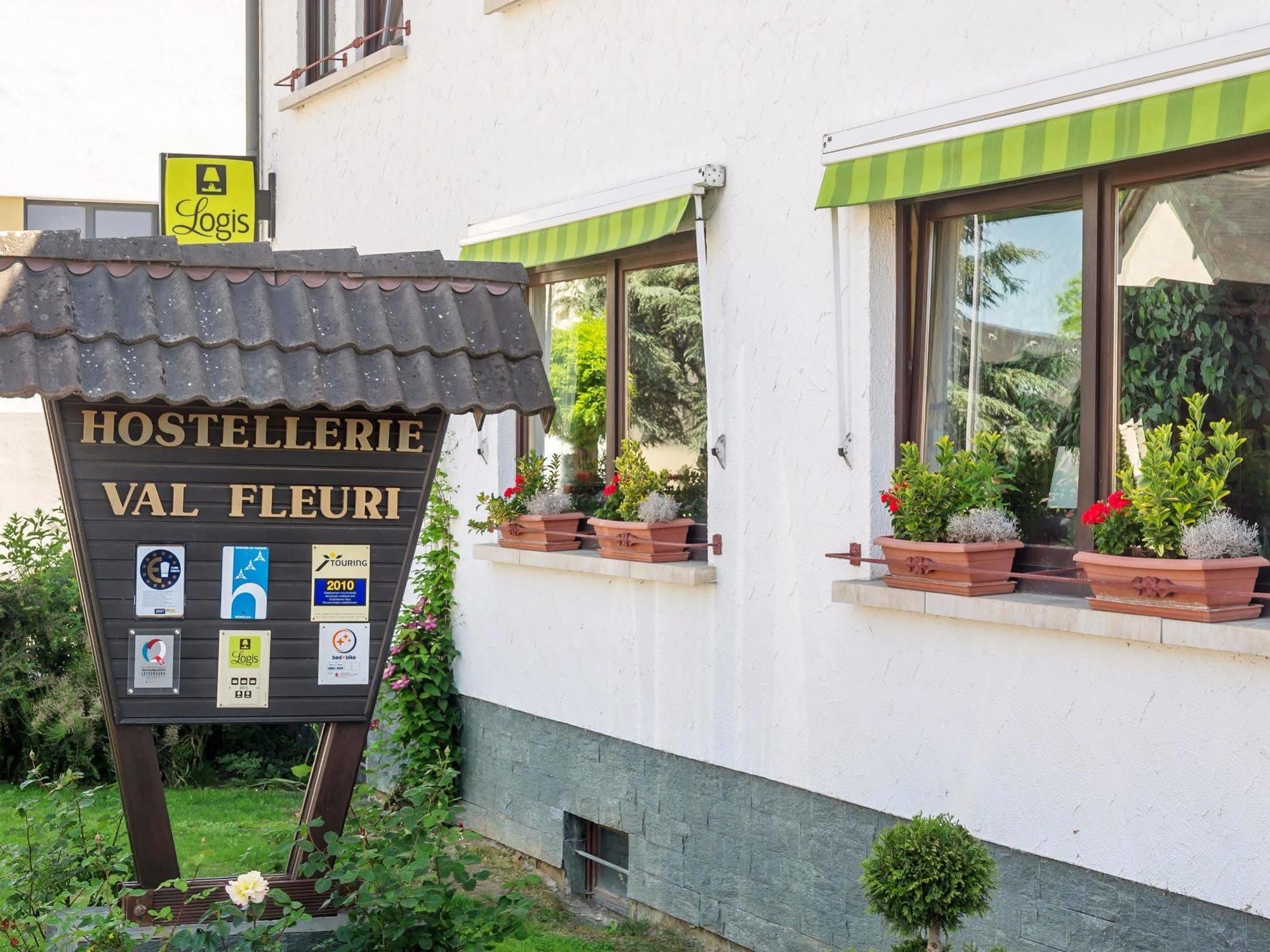 Hostellerie Val Fleuri Mersch Exteriör bild